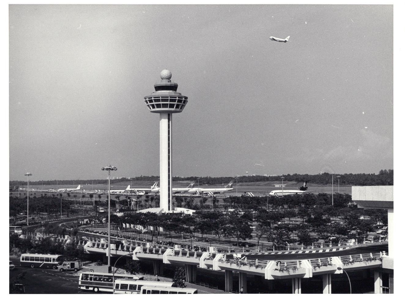 changi airport terminal 1 exterior