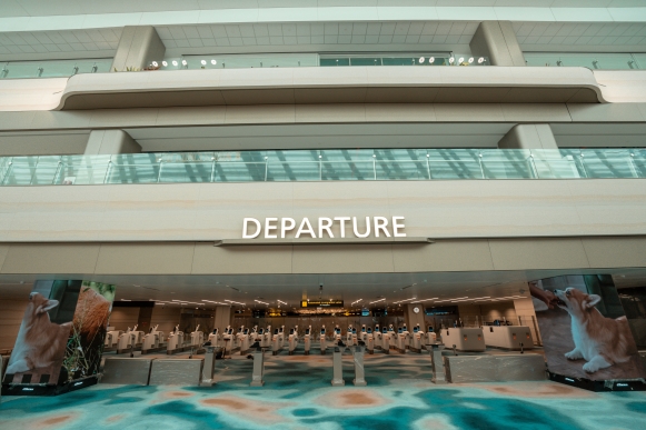 terminal 2 south