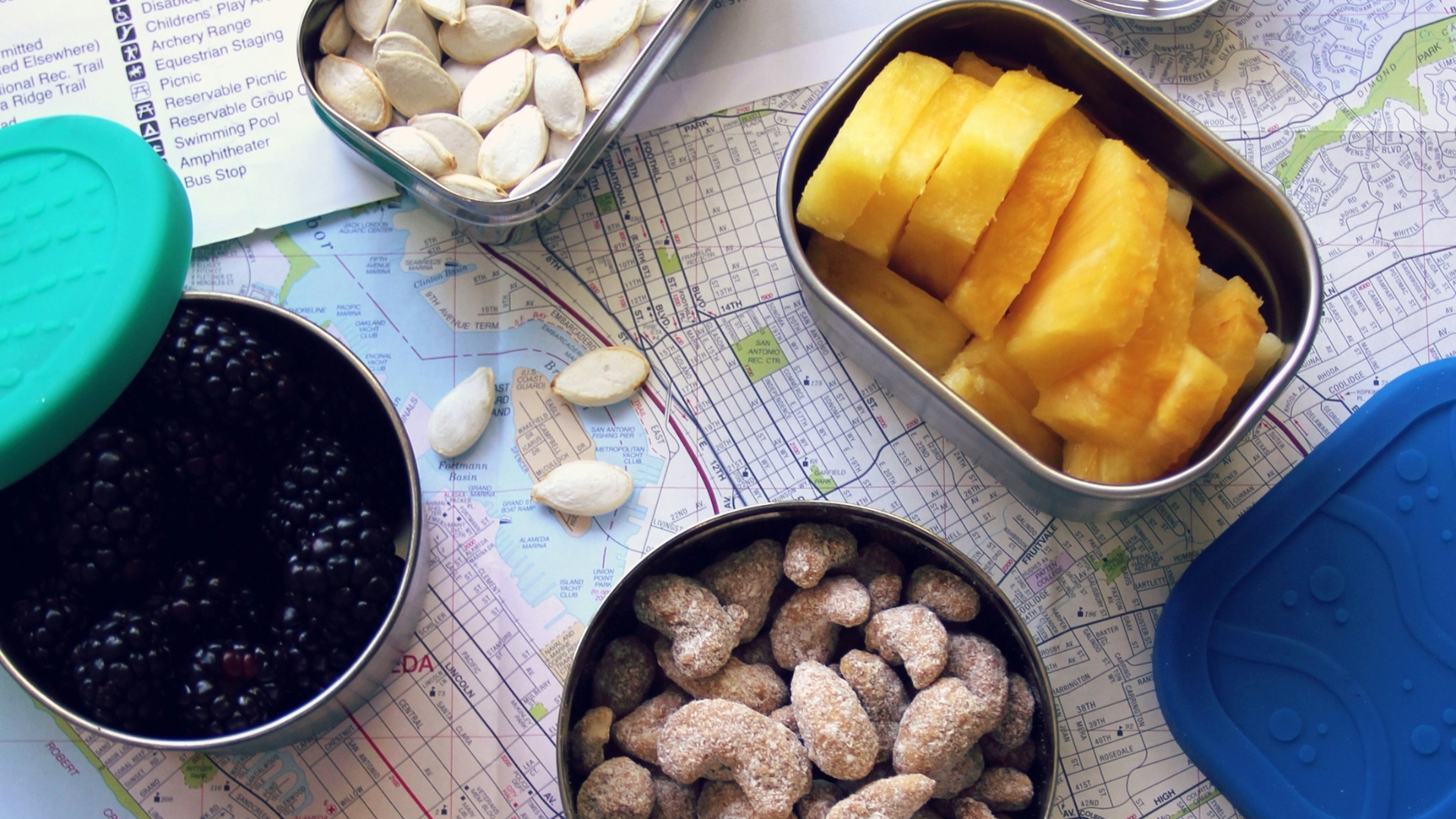 best-plane-snacks-to-pack-for-flight
