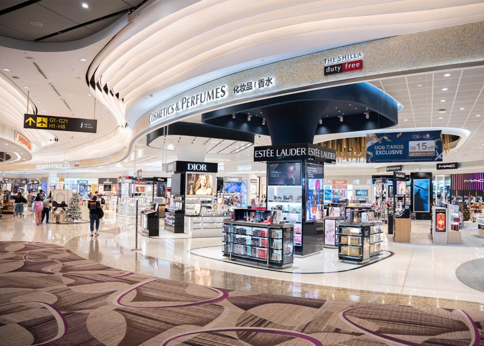 Perfumes and Cosmetics at the Shilla Duty Free storefront.