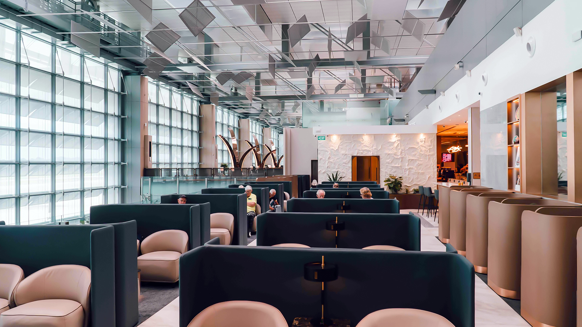 SATS Premier Lounge 