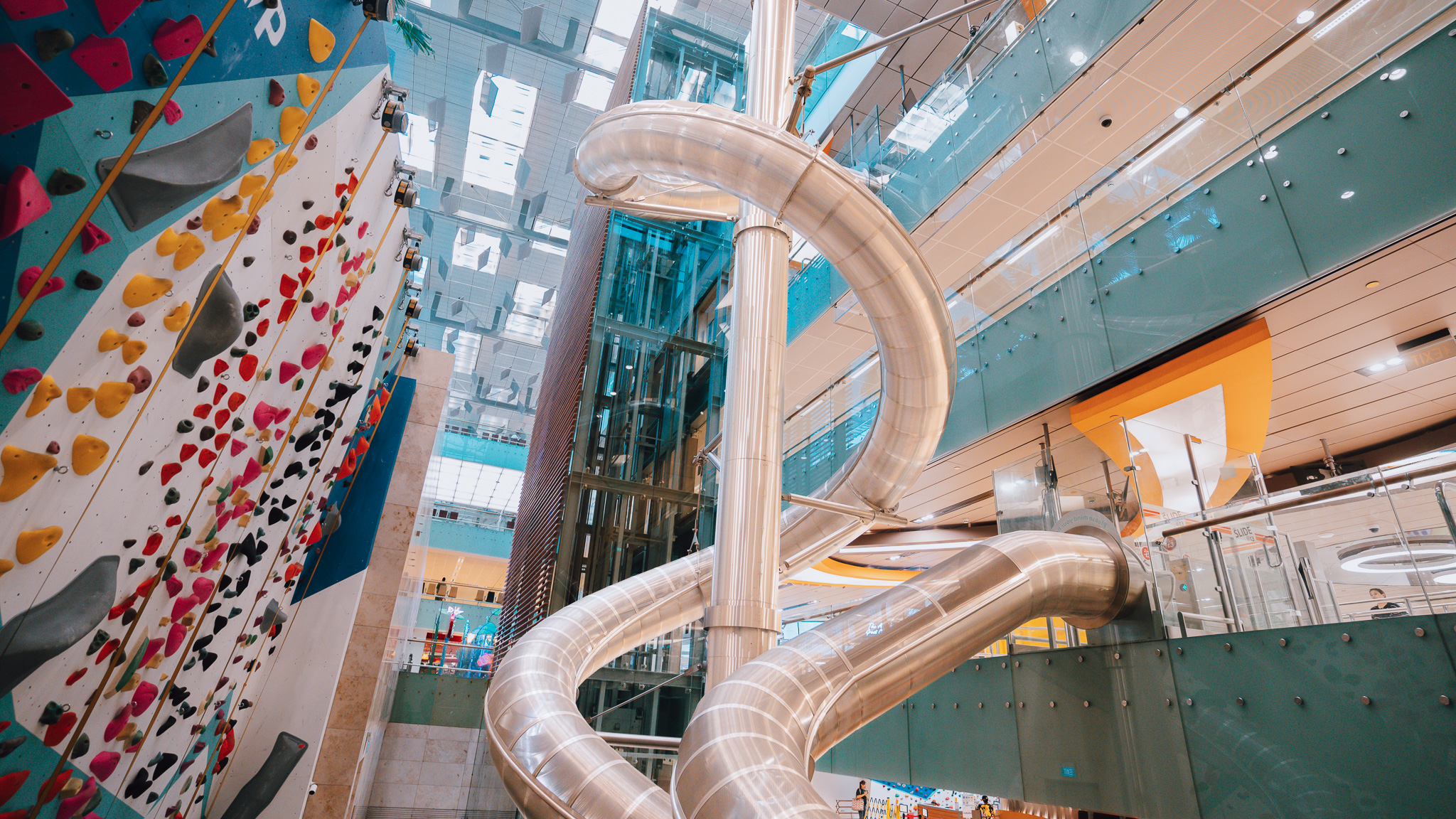 【漾's獨癮】新加坡星耀樟宜免費玩全攻略!其實你不一定要花錢 【漾's獨癮】新加坡星耀樟宜免費玩全攻略!其實你不一定要花錢