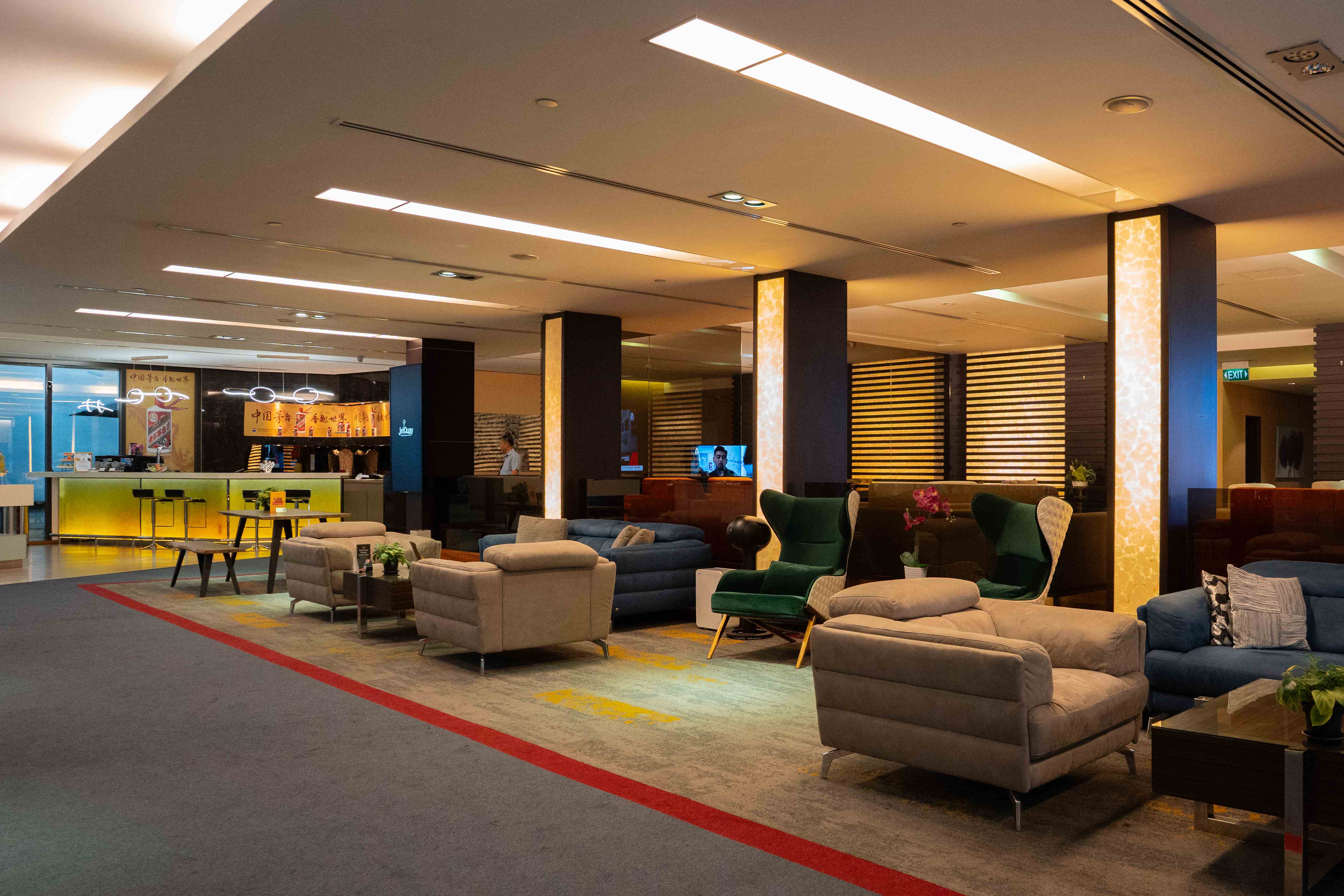 Blossom Lounge Interior 