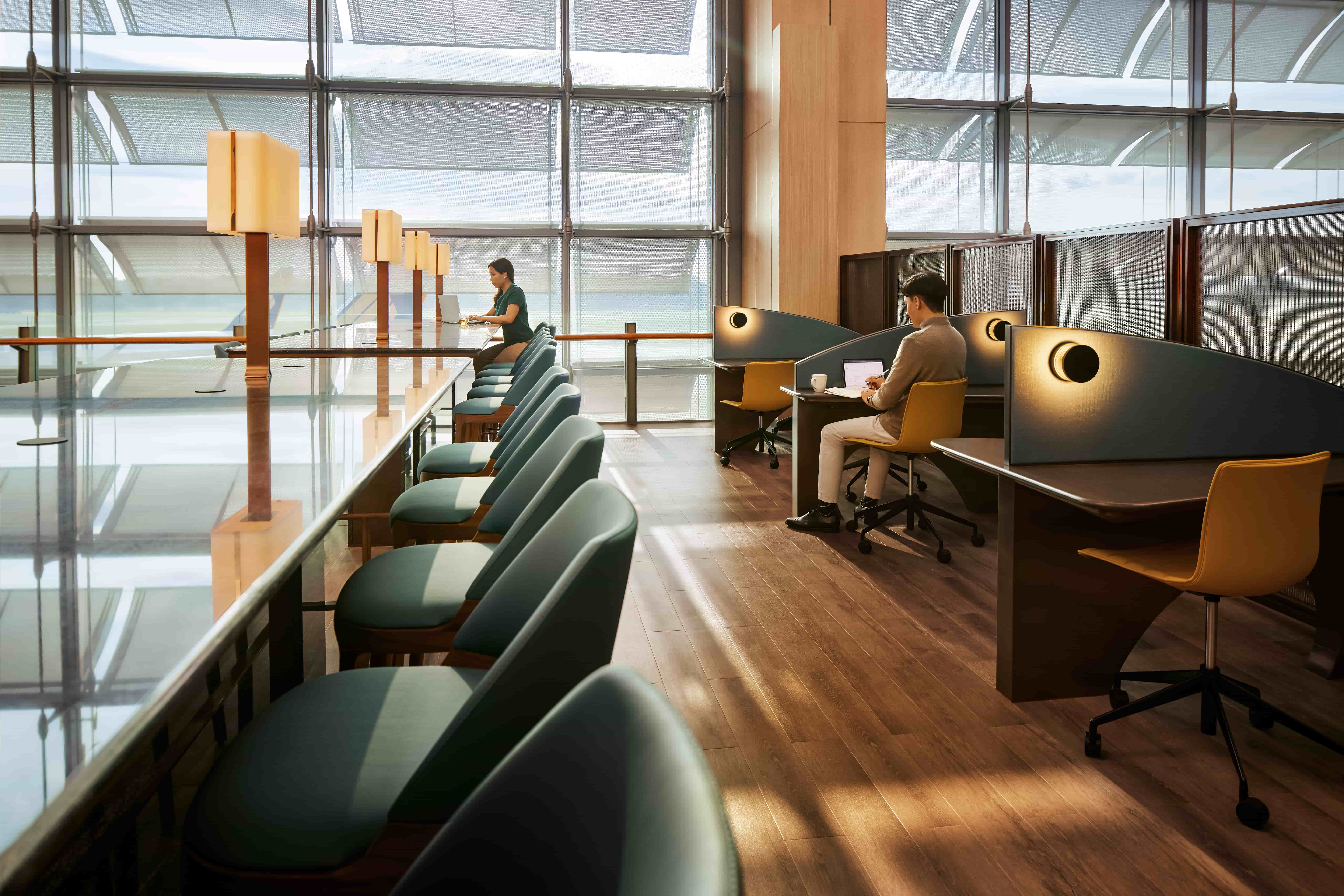 KrisFlyer Gold Lounge interior 