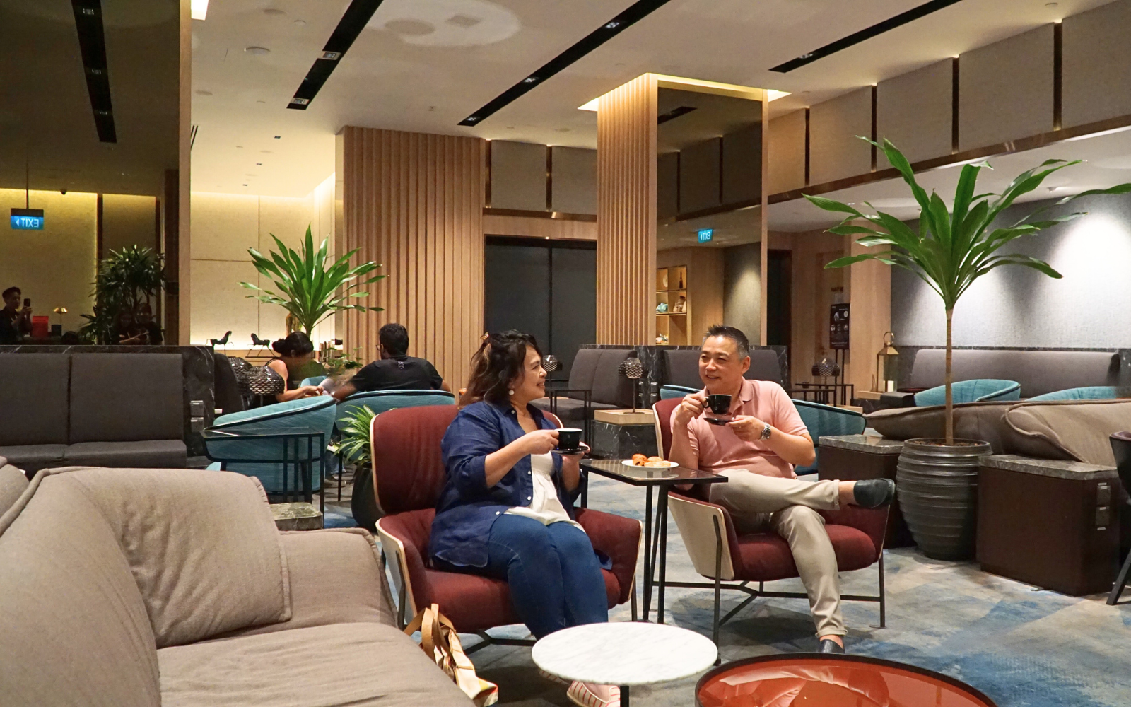 Rest and relax at Changi Lounge