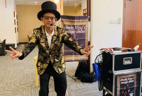 Magician Uncle King Showtime