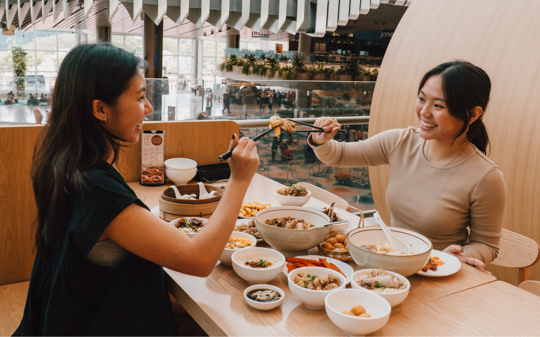 Late night dining options