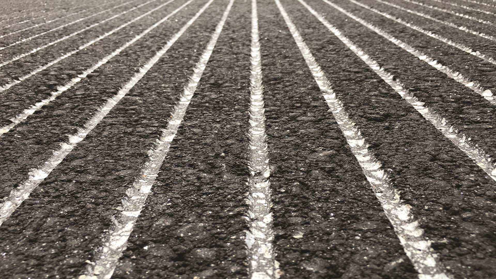grooves on changi runway