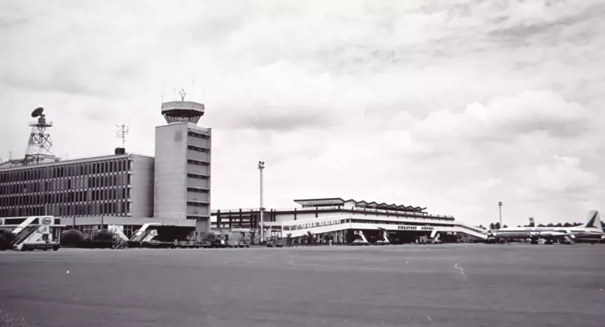 The move of Paya Lebar Airport to Changi Airport